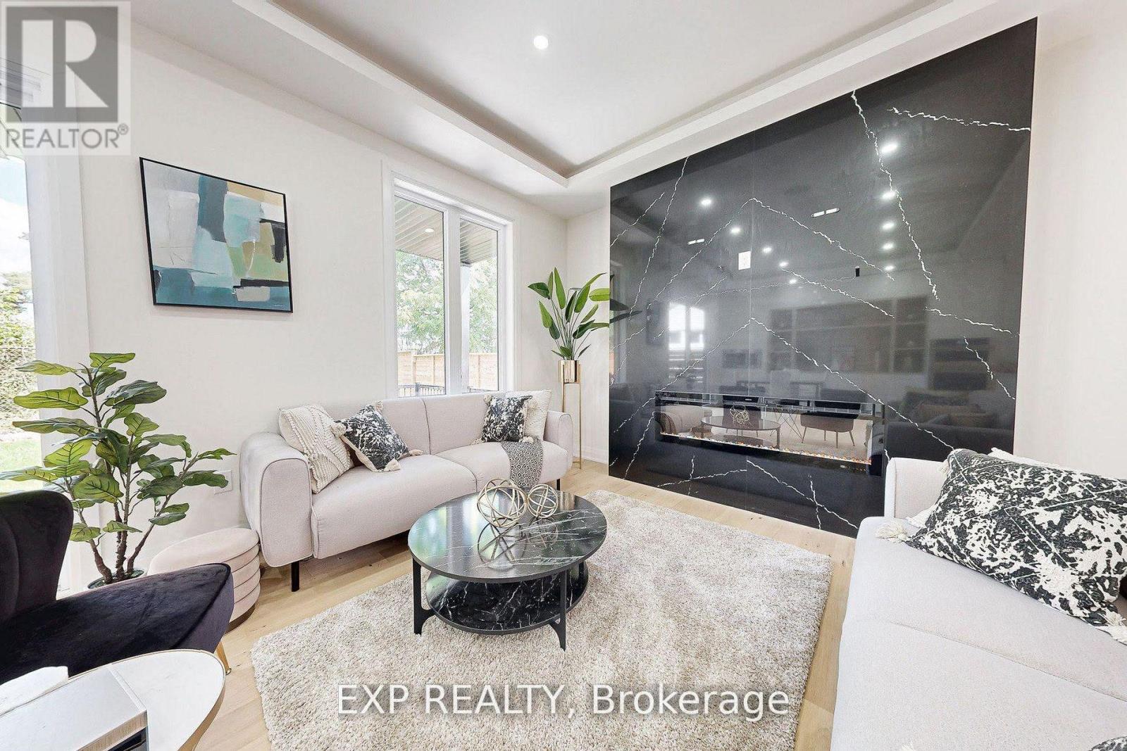 768 MONTBECK CRESCENT - 15