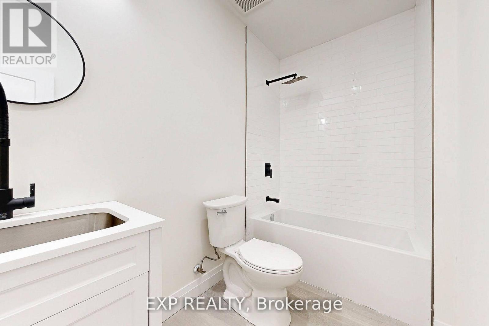 768 MONTBECK CRESCENT - 42
