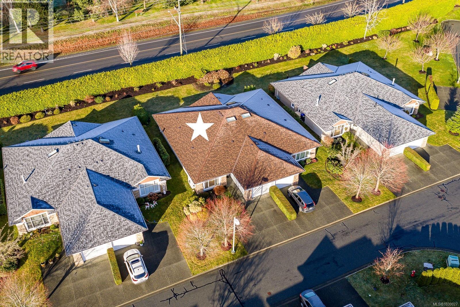 #117 1919 ST. ANDREWS PL - 32