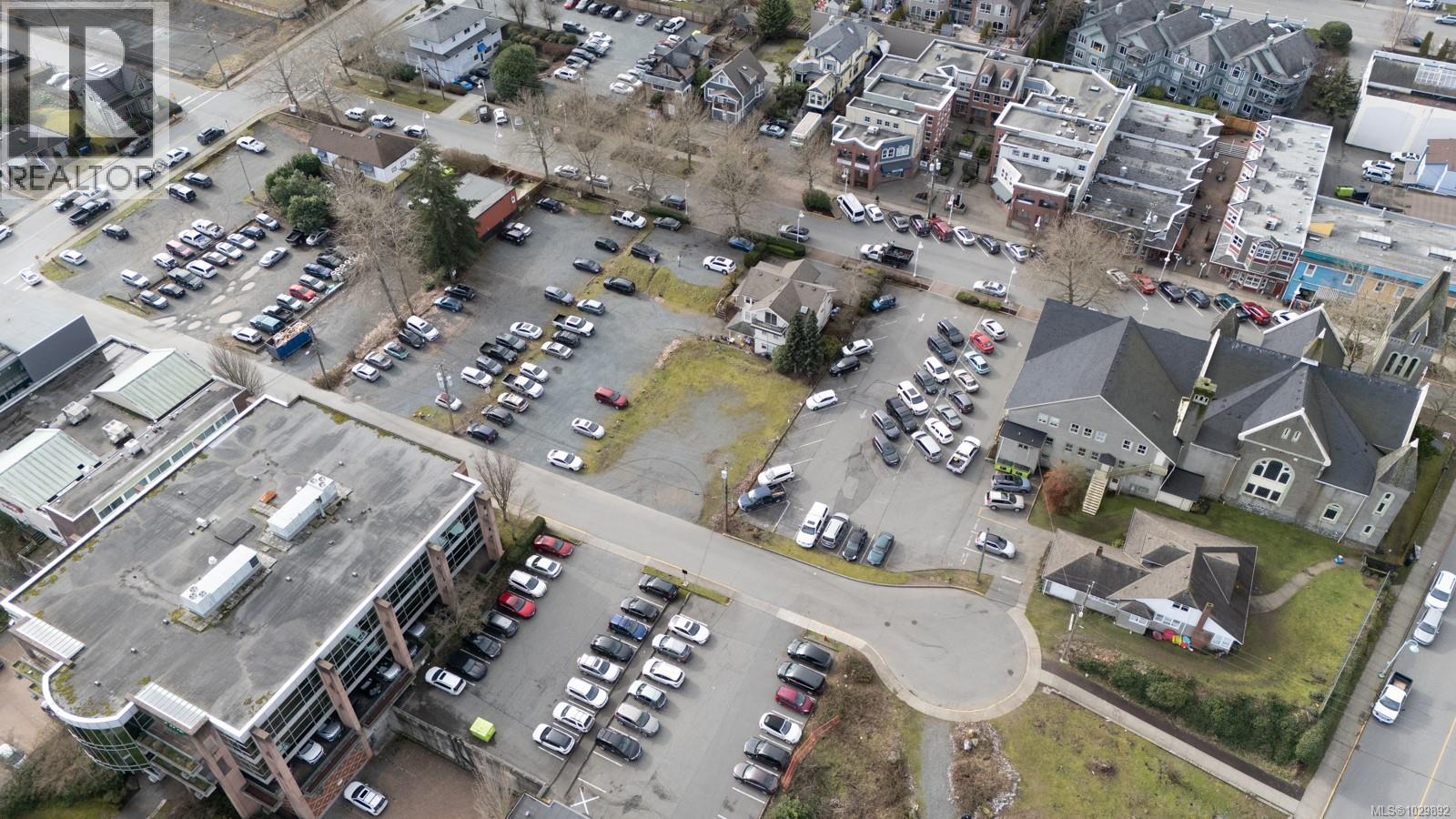 #205 91 CHAPEL ST - 16