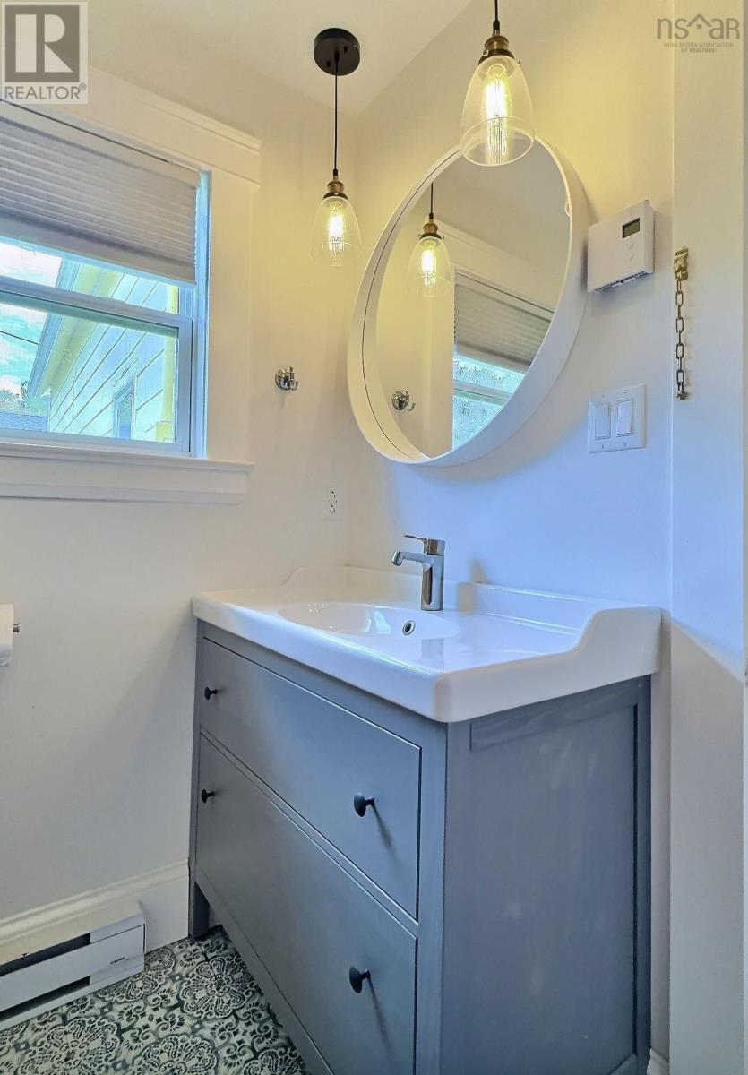 Property 8 of 32 of 31 High Road