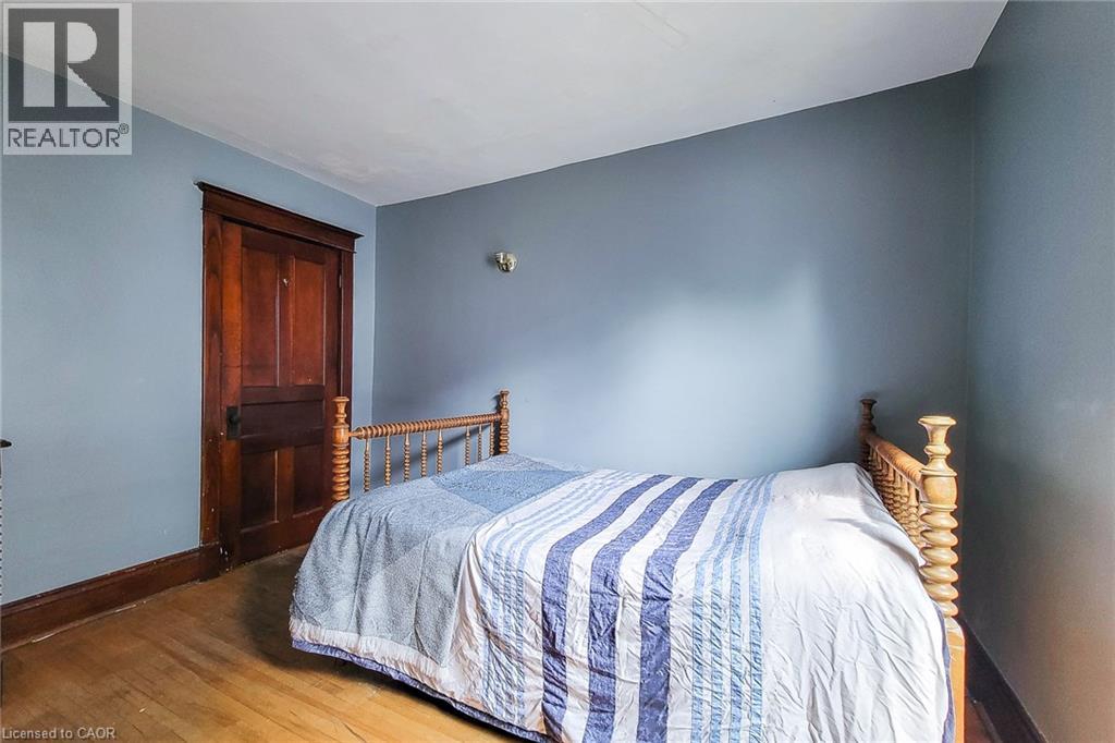 63 CARRICK AVENUE - 38