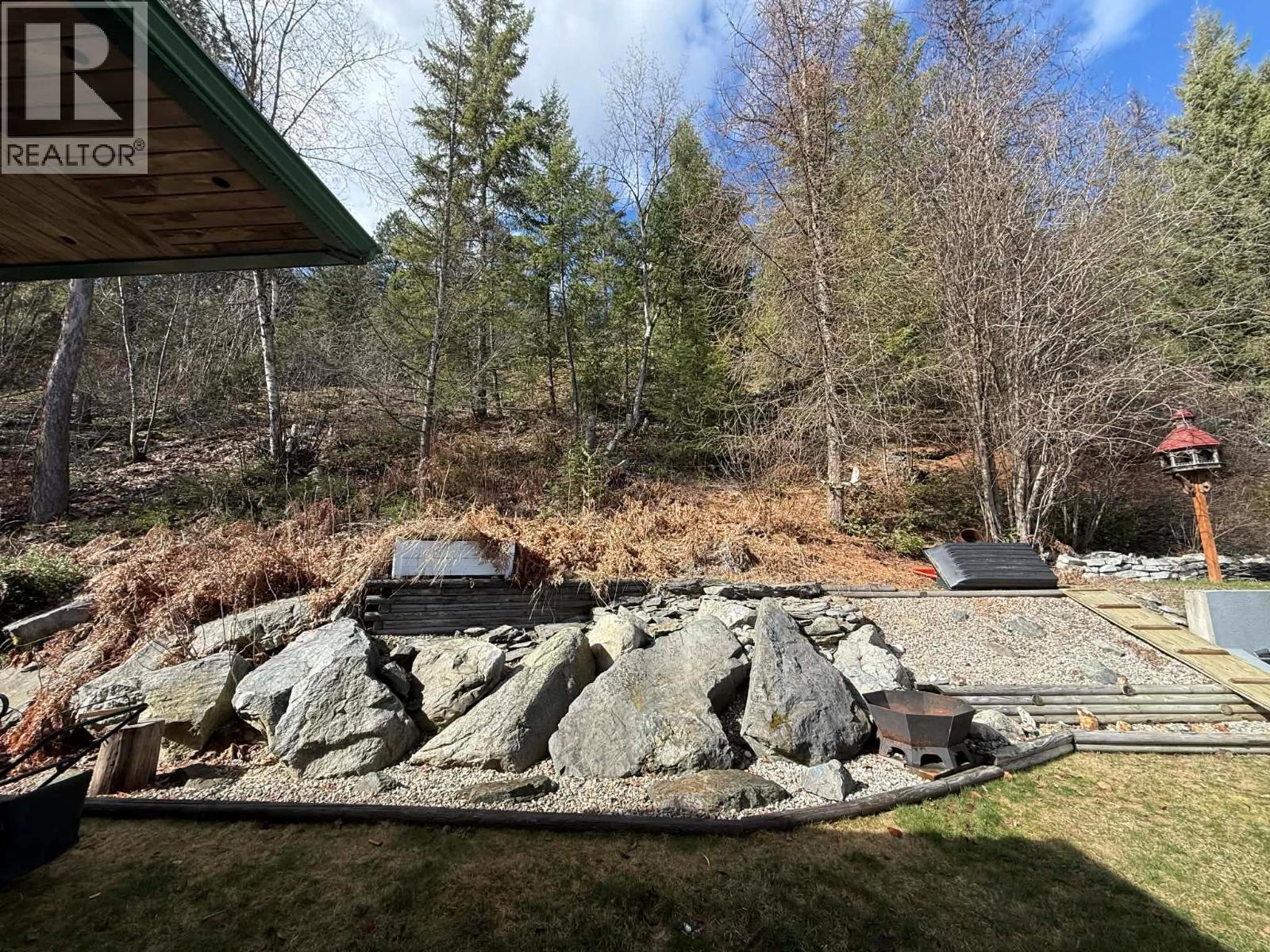  3320 14th Avenue, Castlegar