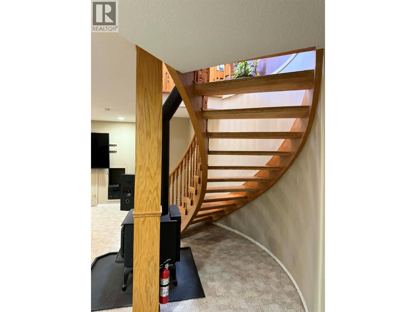  3320 14th Avenue, Castlegar