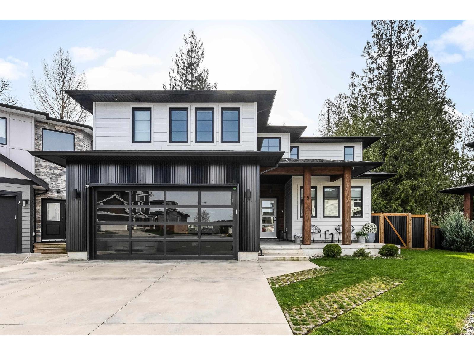 5 46379 UPLANDS Road - main photo