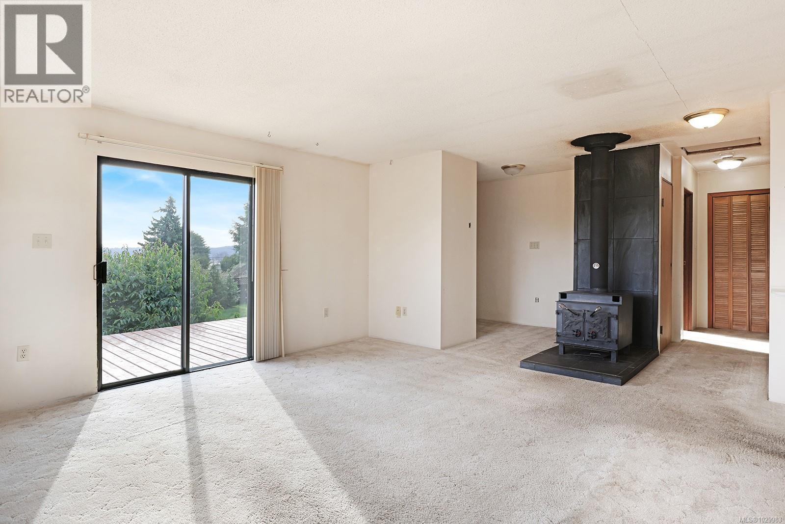 5608 4th St - 8