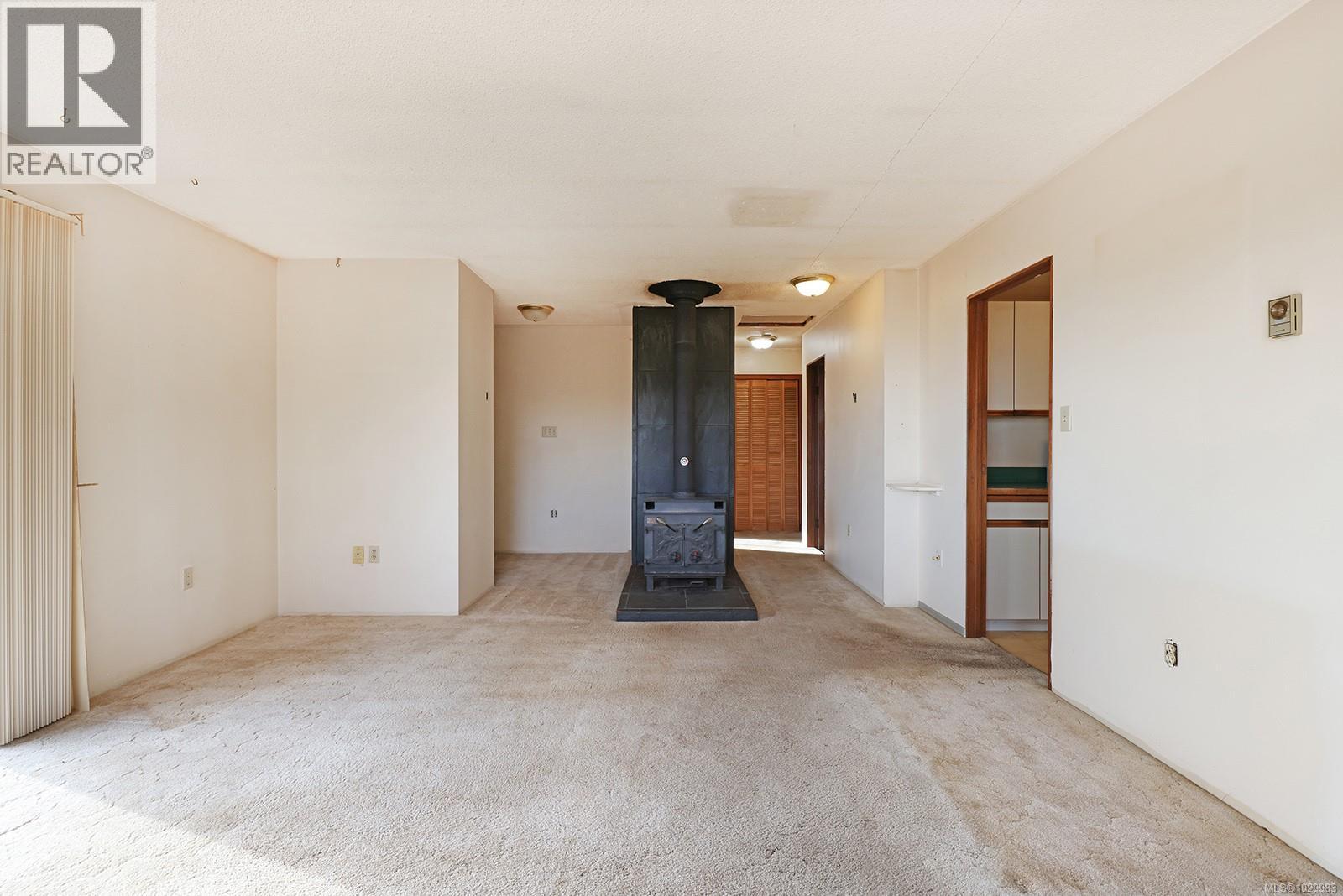 5608 4th St - 11