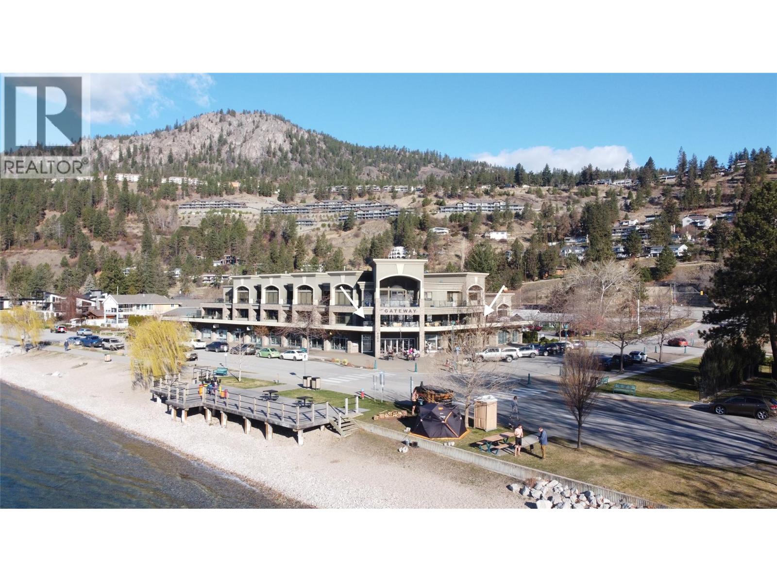 201 4200 Beach Avenue, Peachland