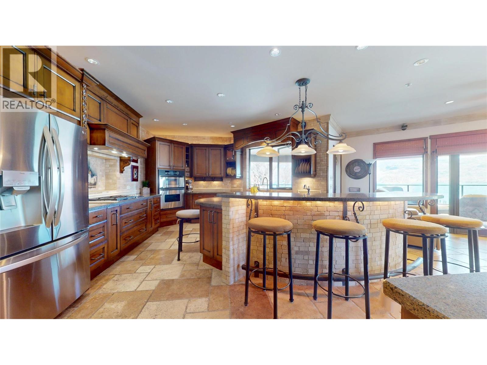 201 4200 Beach Avenue, Peachland