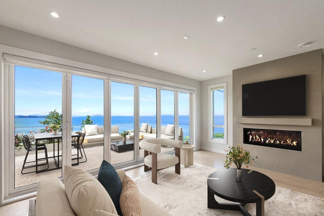 14999 BLACKWOOD LANE, White Rock