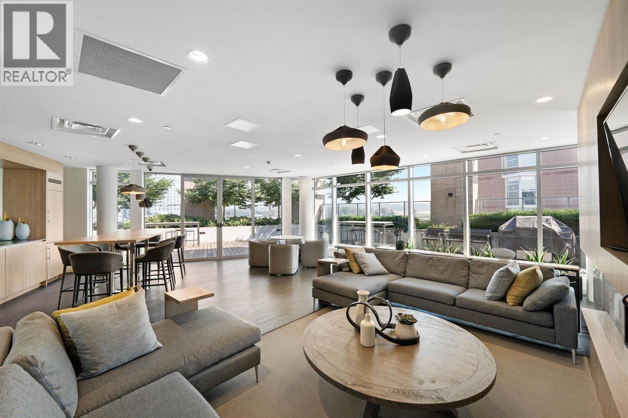 2305 908 QUAYSIDE DRIVE, New Westminster