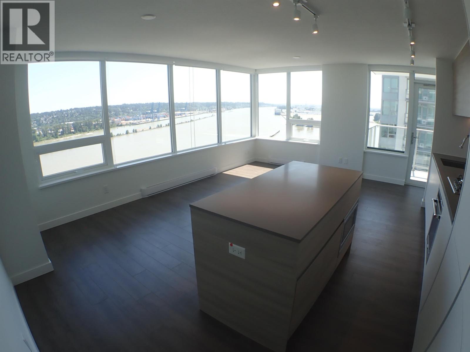 2305 908 QUAYSIDE DRIVE, New Westminster