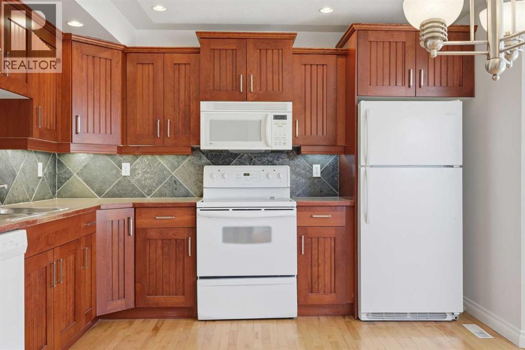 Single Family House for Sale in  Somme Manor SW Garrison Woods Calgary 