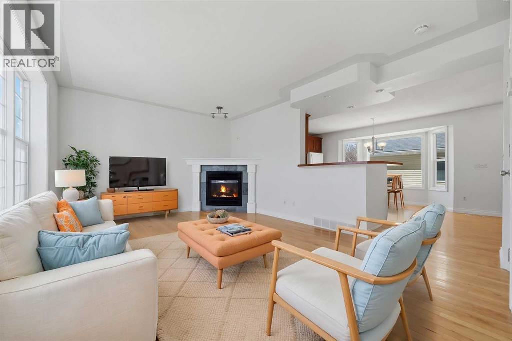 Single Family House for Sale in  Somme Manor SW Garrison Woods Calgary 