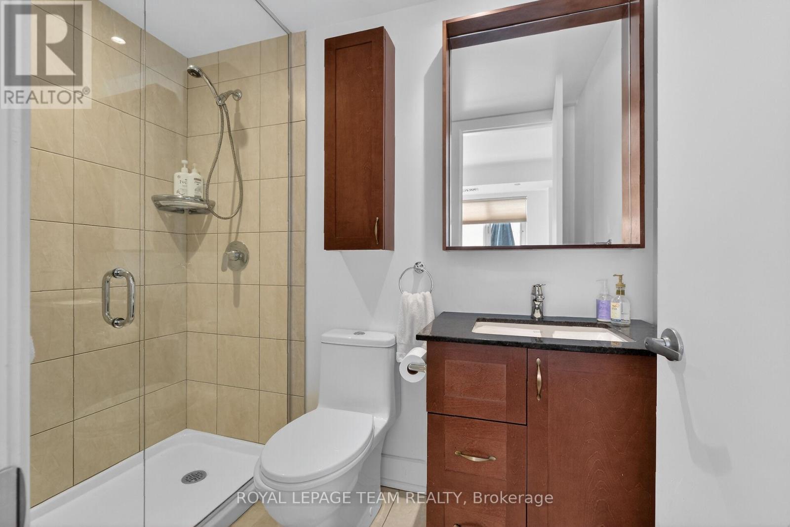 220 - 7 MARQUETTE AVENUE — photo 28