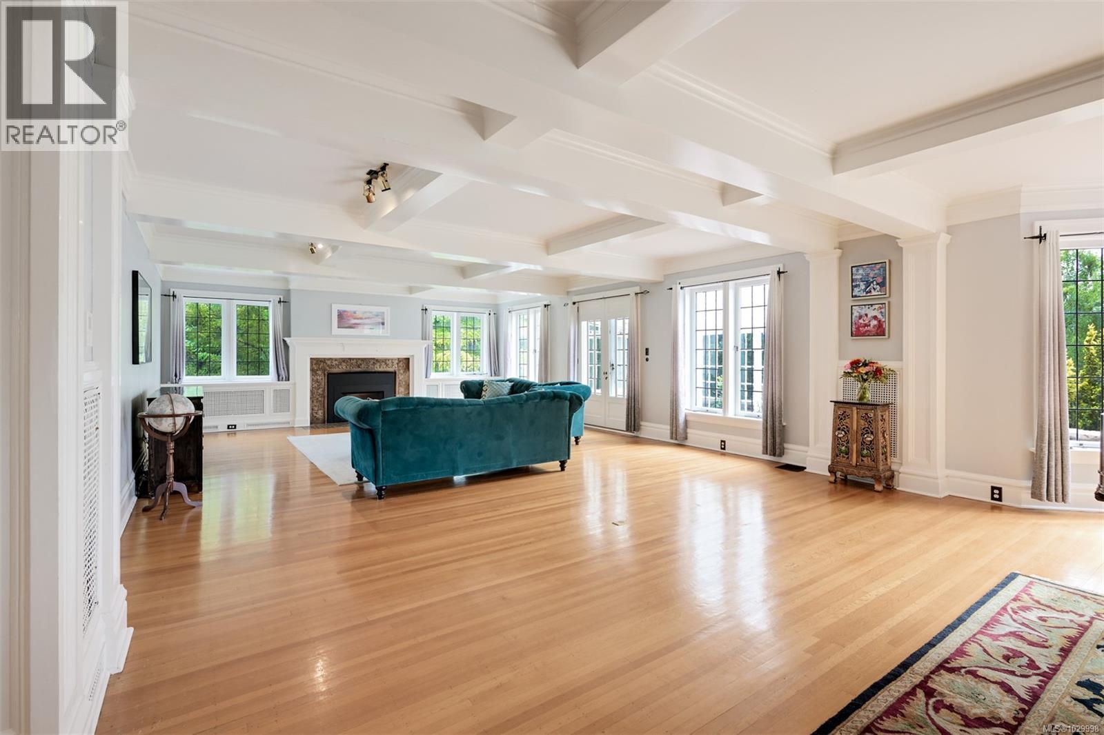  1630 York Place, Oak Bay