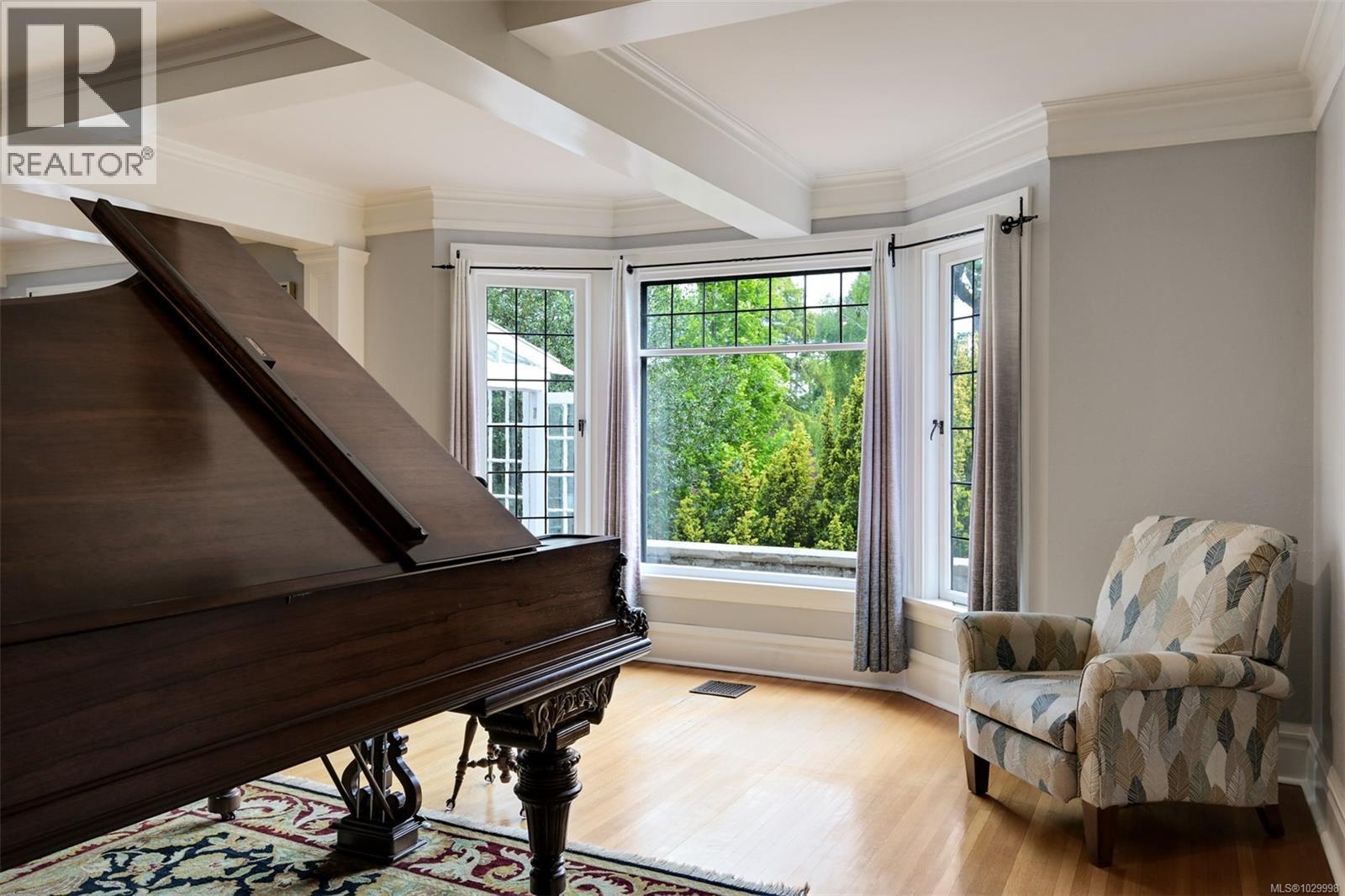  1630 York Place, Oak Bay