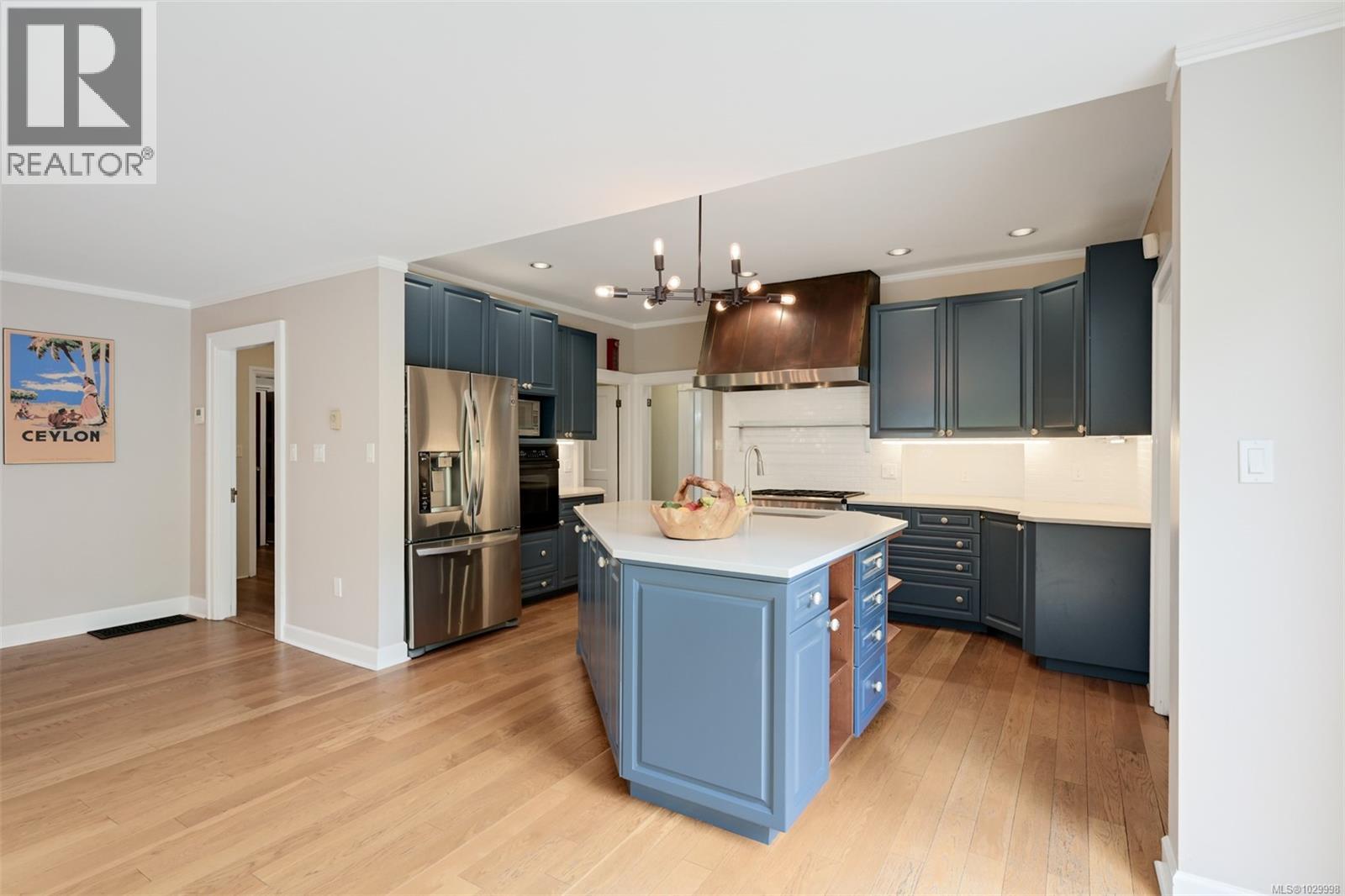  1630 York Place, Oak Bay