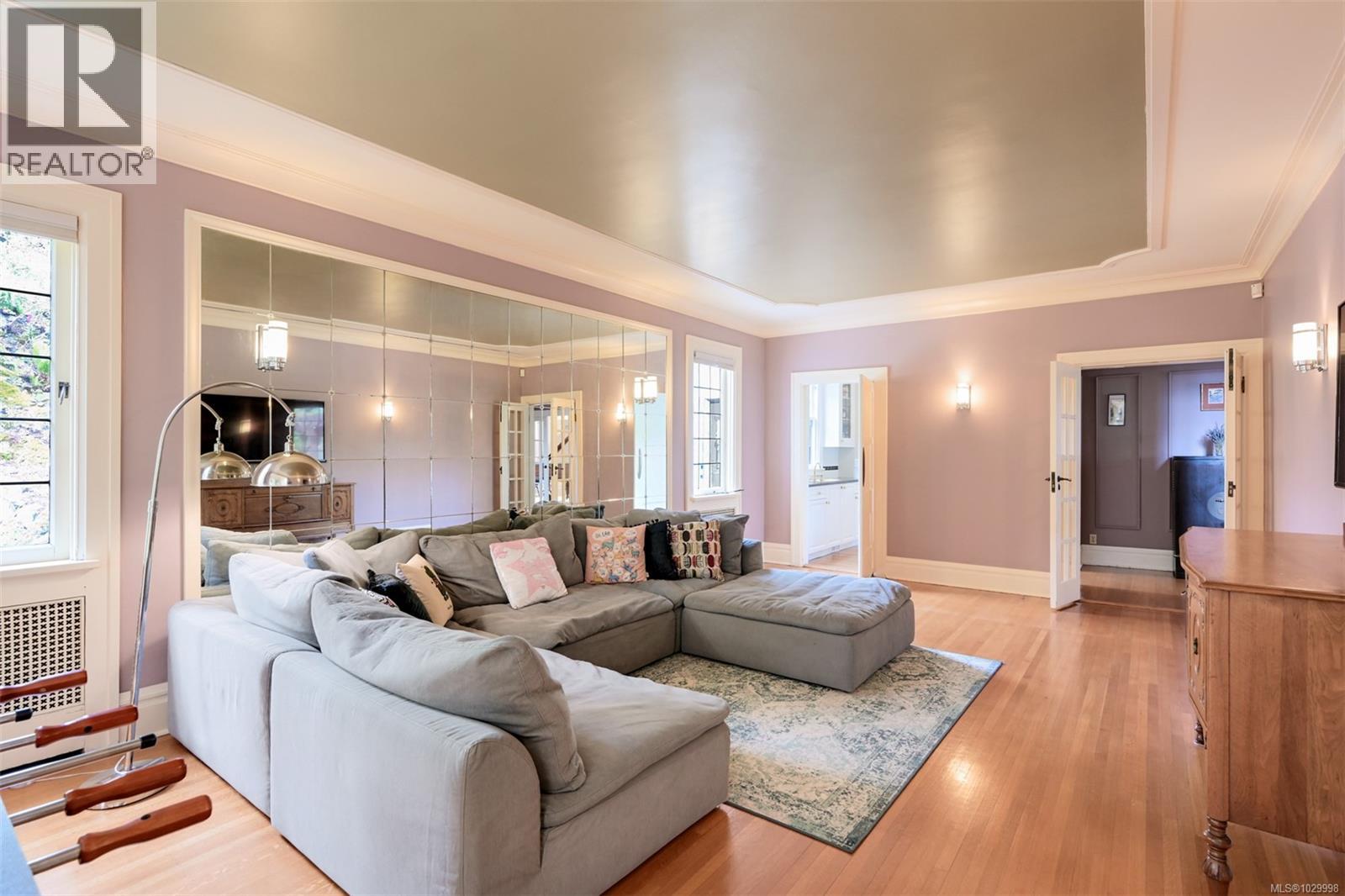  1630 York Place, Oak Bay