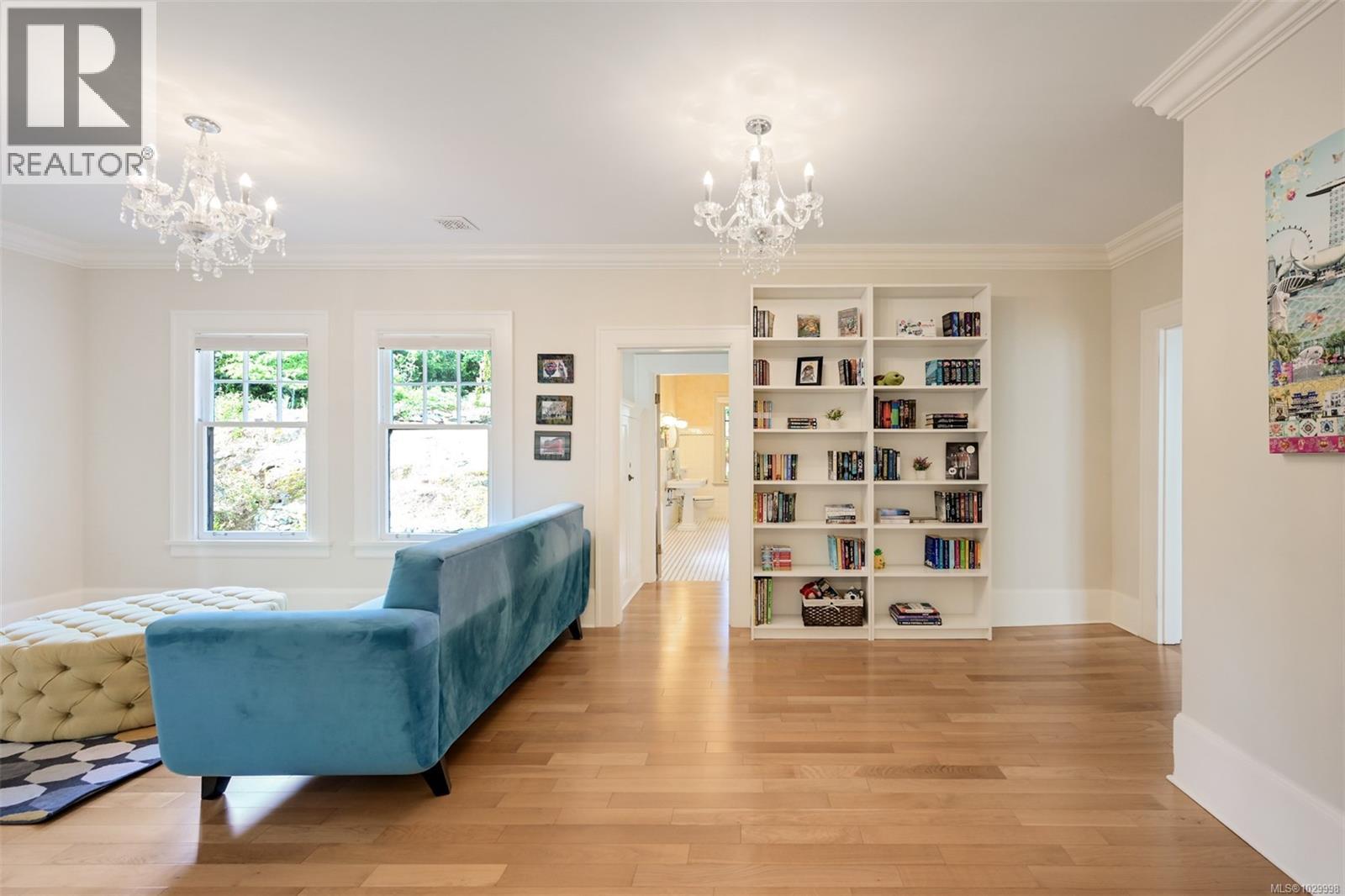  1630 York Place, Oak Bay