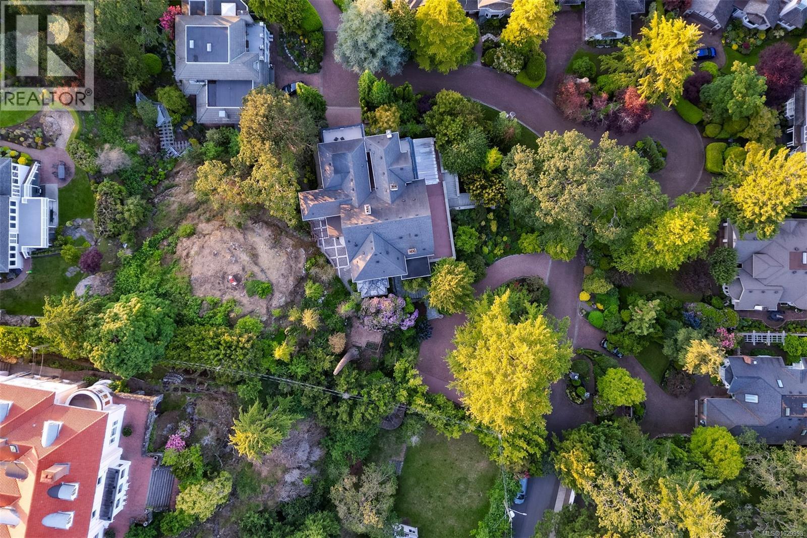  1630 York Place, Oak Bay