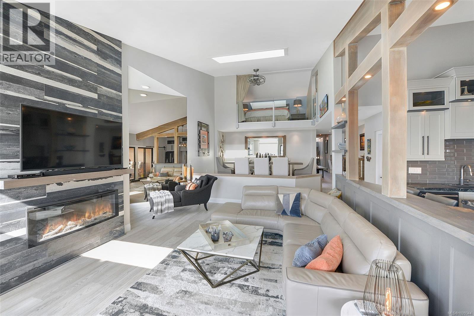 2 630 Seaforth Street, Victoria