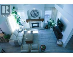 24170 Hill Avenue, Maple Ridge, BC V2W2C9 Photo 8