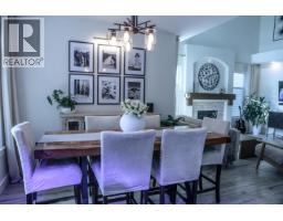 24170 Hill Avenue, Maple Ridge, BC V2W2C9 Photo 14