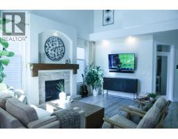 24170 Hill Avenue, Maple Ridge, BC V2W2C9 Photo 15