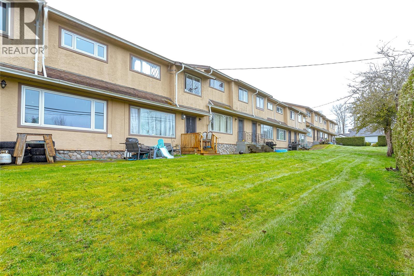#9 6089 Truesdale St - 17