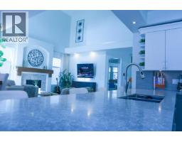 24170 Hill Avenue, Maple Ridge, BC V2W2C9 Photo 27
