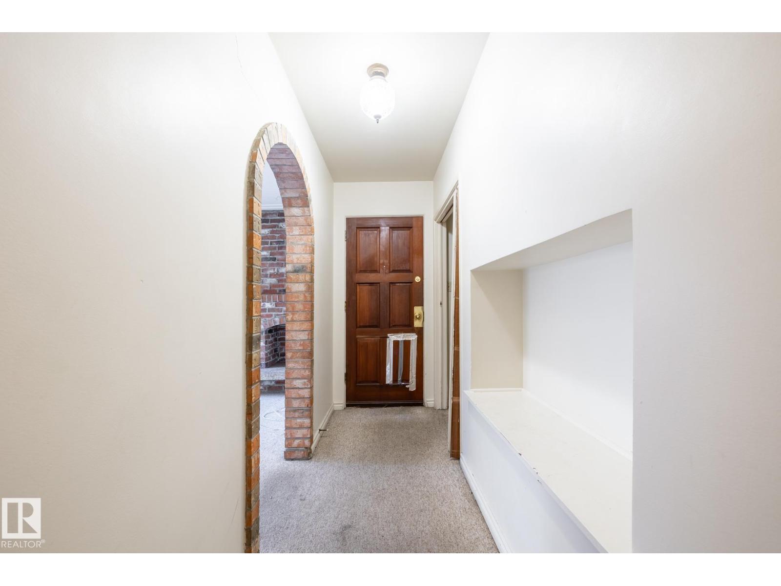 11819 87 AV NW - 42