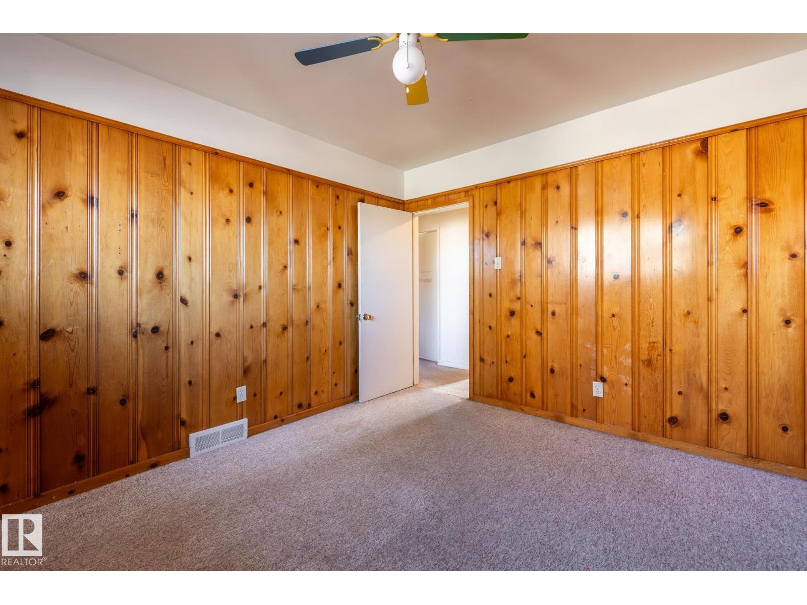 11819 87 AV NW - 46