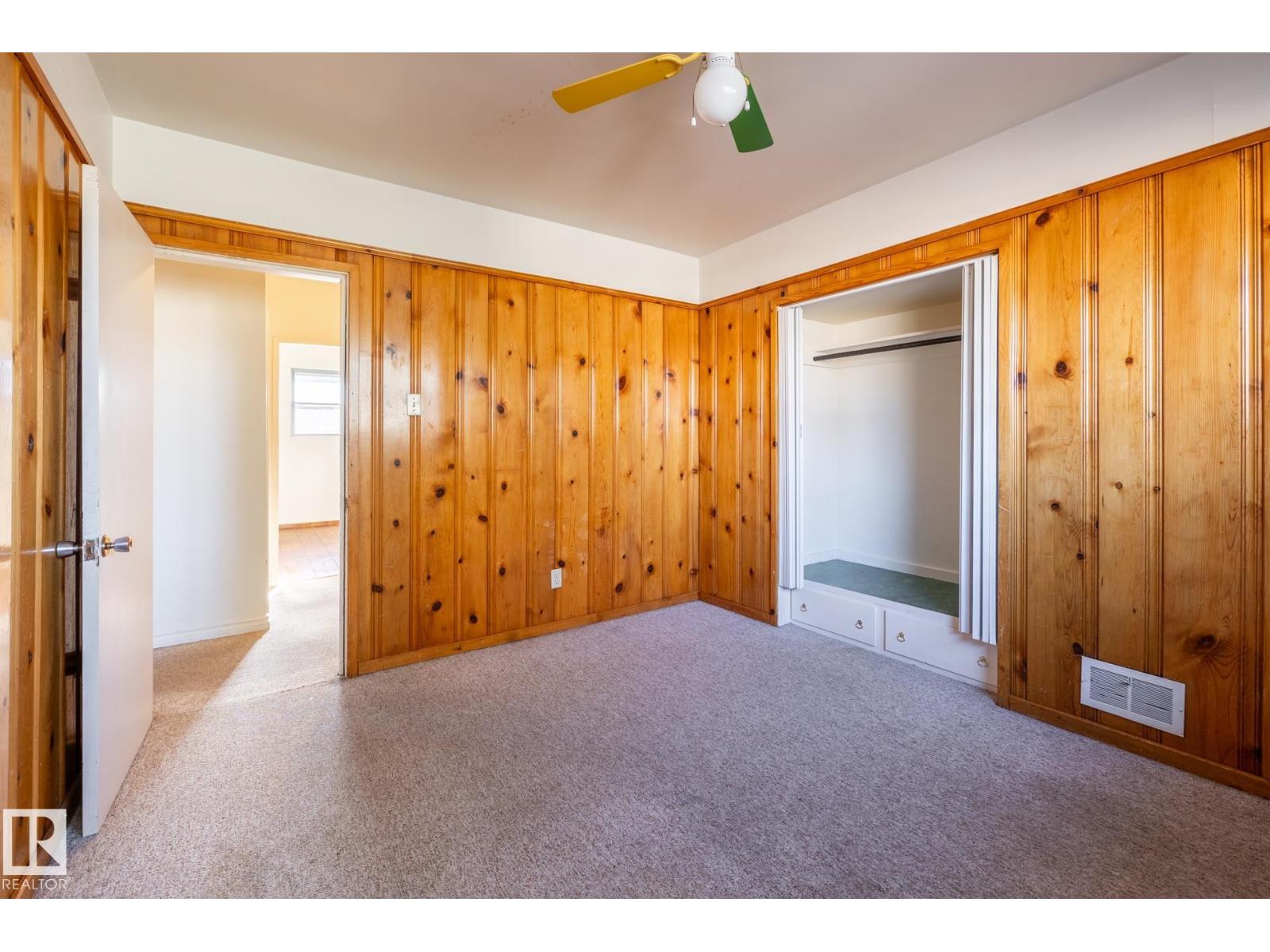 11819 87 AV NW - 47