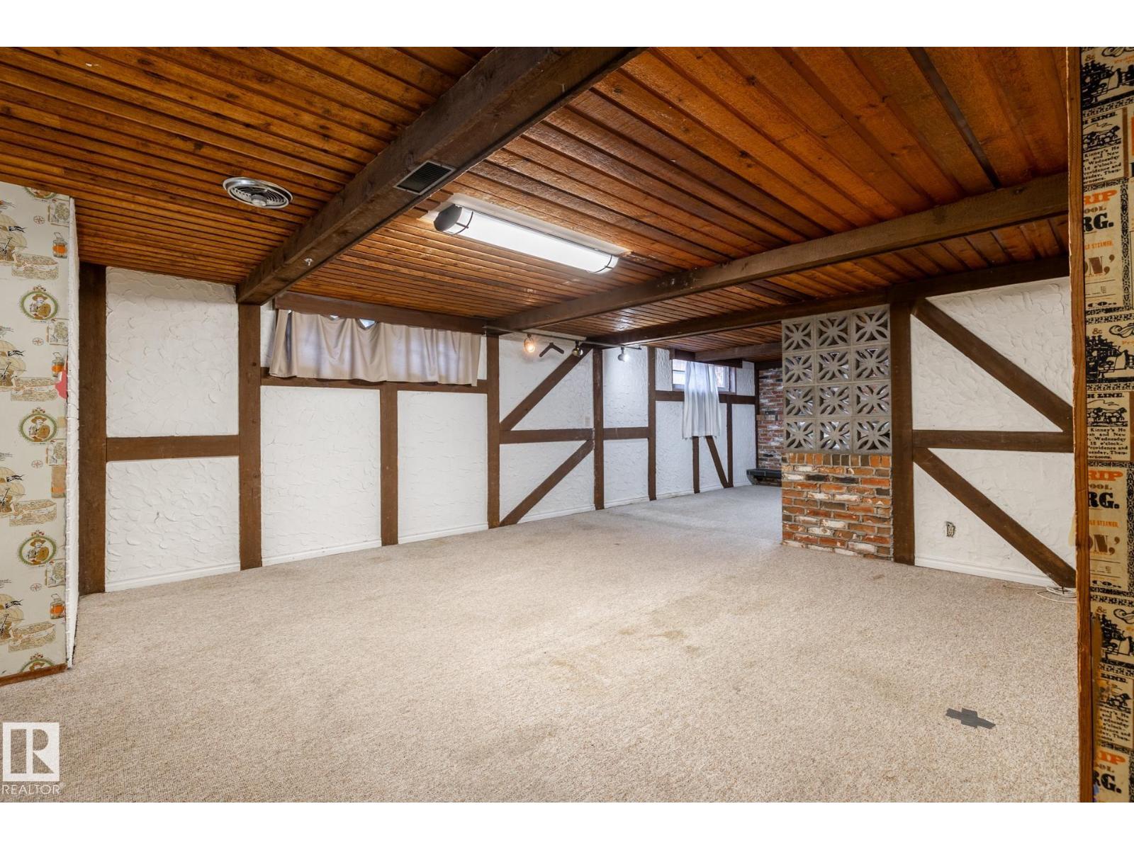 11819 87 AV NW - 69