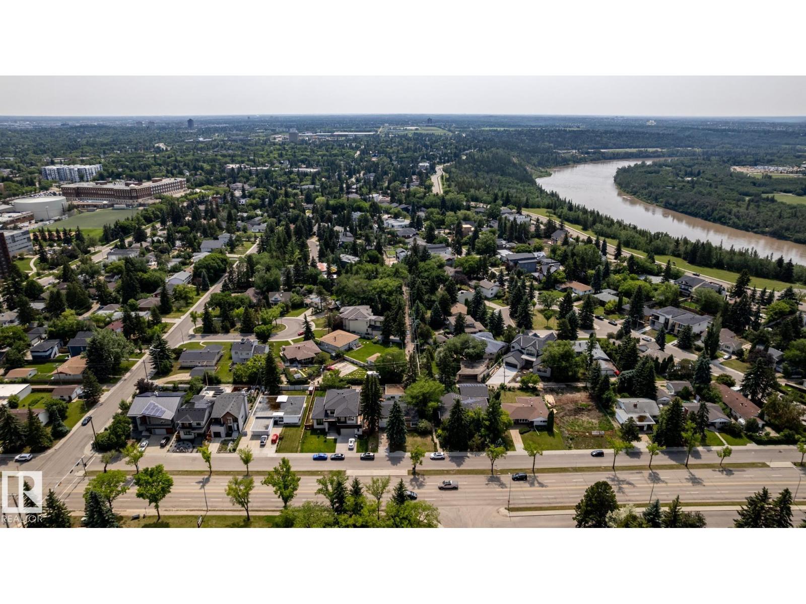 11819 87 AV NW - 8