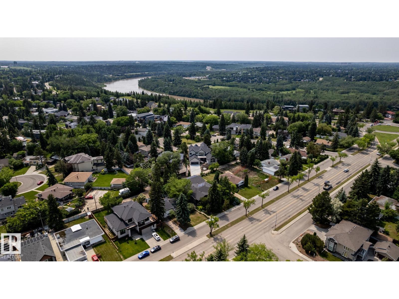 11819 87 AV NW - 9