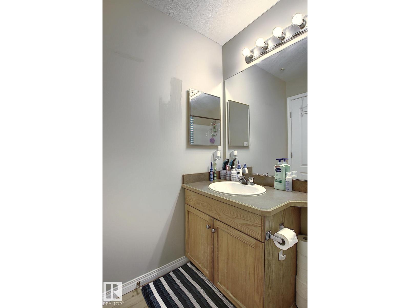 #118 5350 199 ST NW - 28