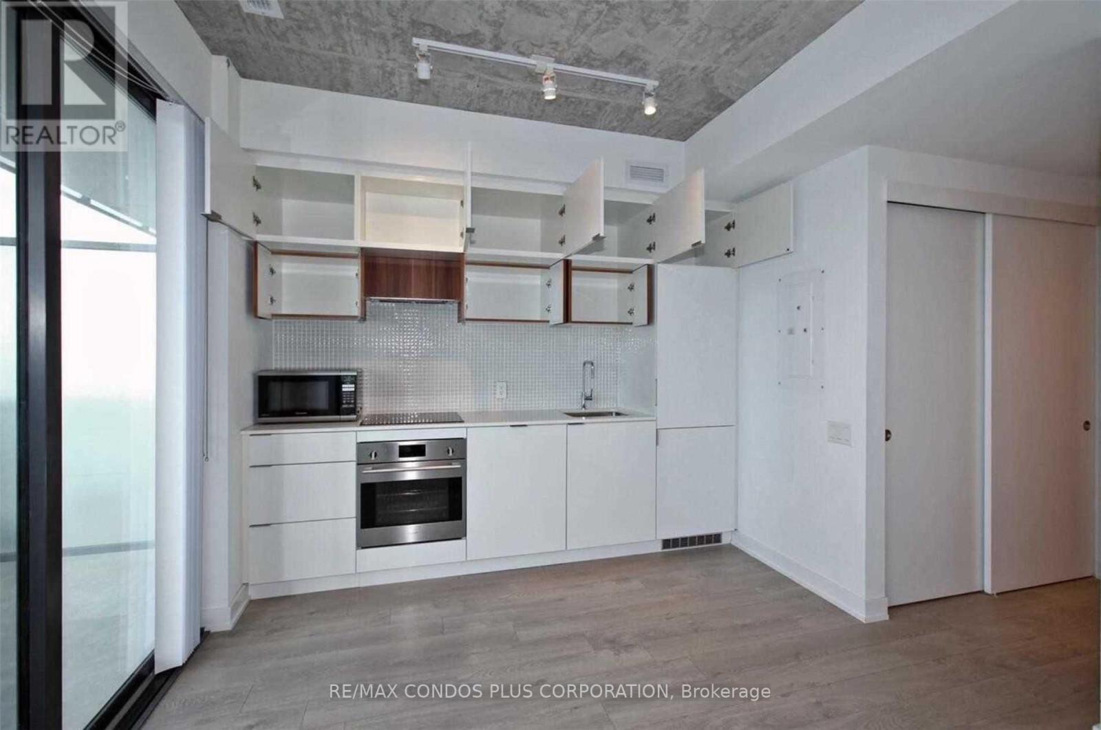#1504 185 ROEHAMPTON AVENUE - 12