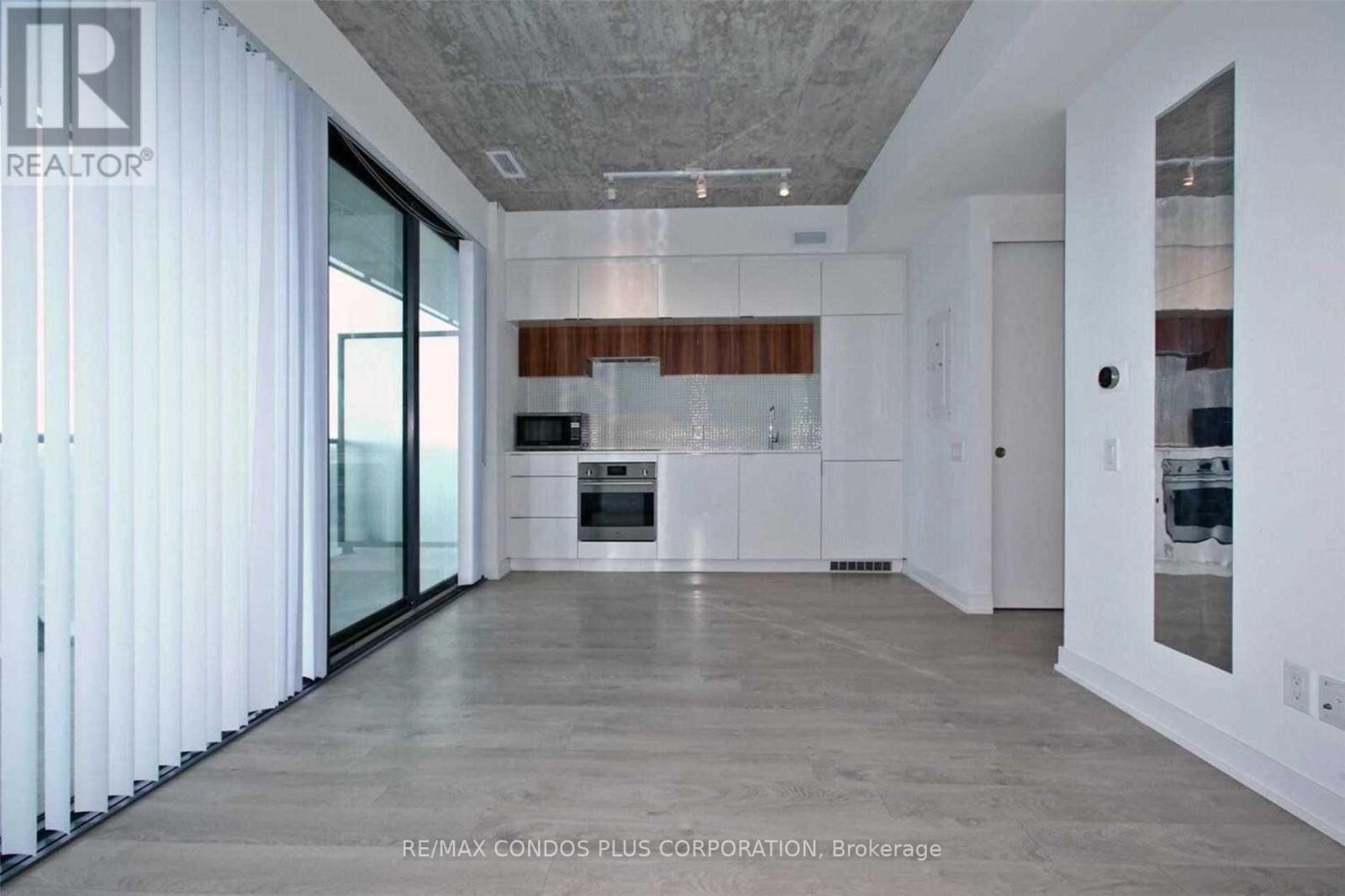 #1504 185 ROEHAMPTON AVENUE - 13