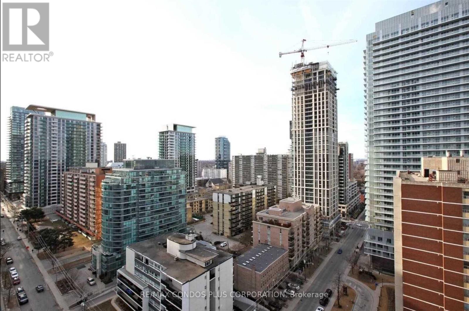 #1504 185 ROEHAMPTON AVENUE - 3