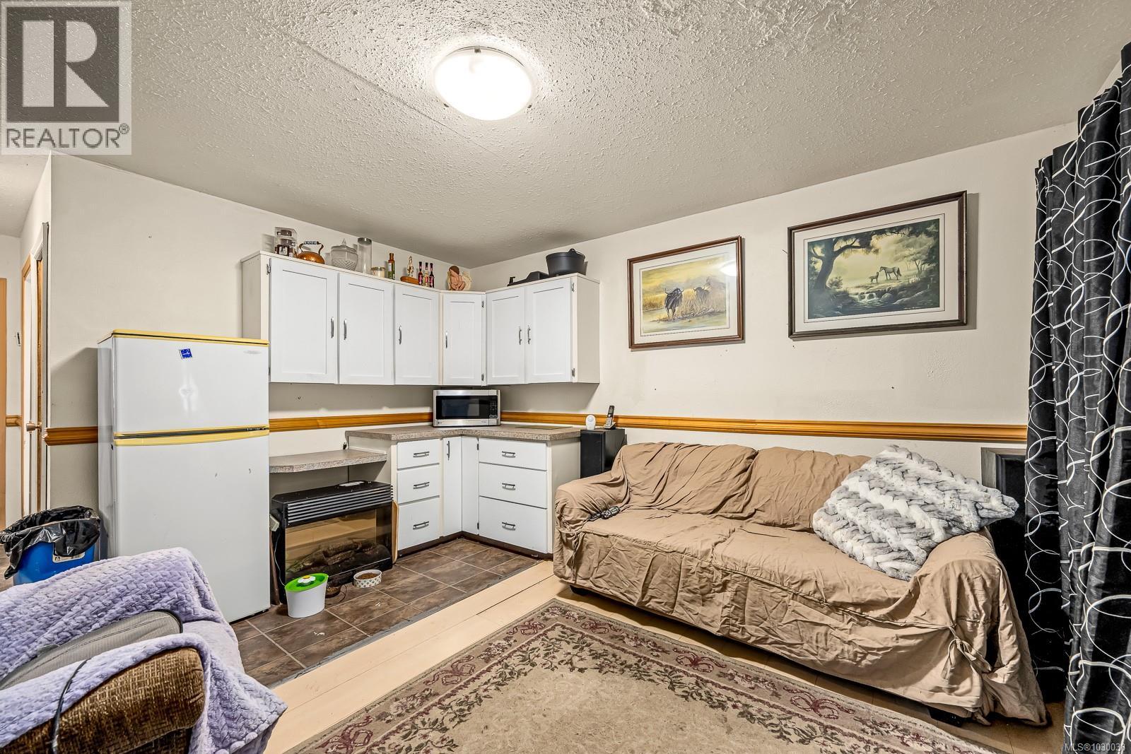 #B 2316 Willemar Ave - 21