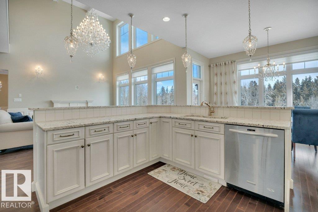 631 HOWATT DR SW, Edmonton