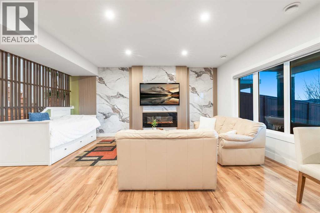 Single Family House for Sale in  Carringvue Manor NW Carrington Calgary 