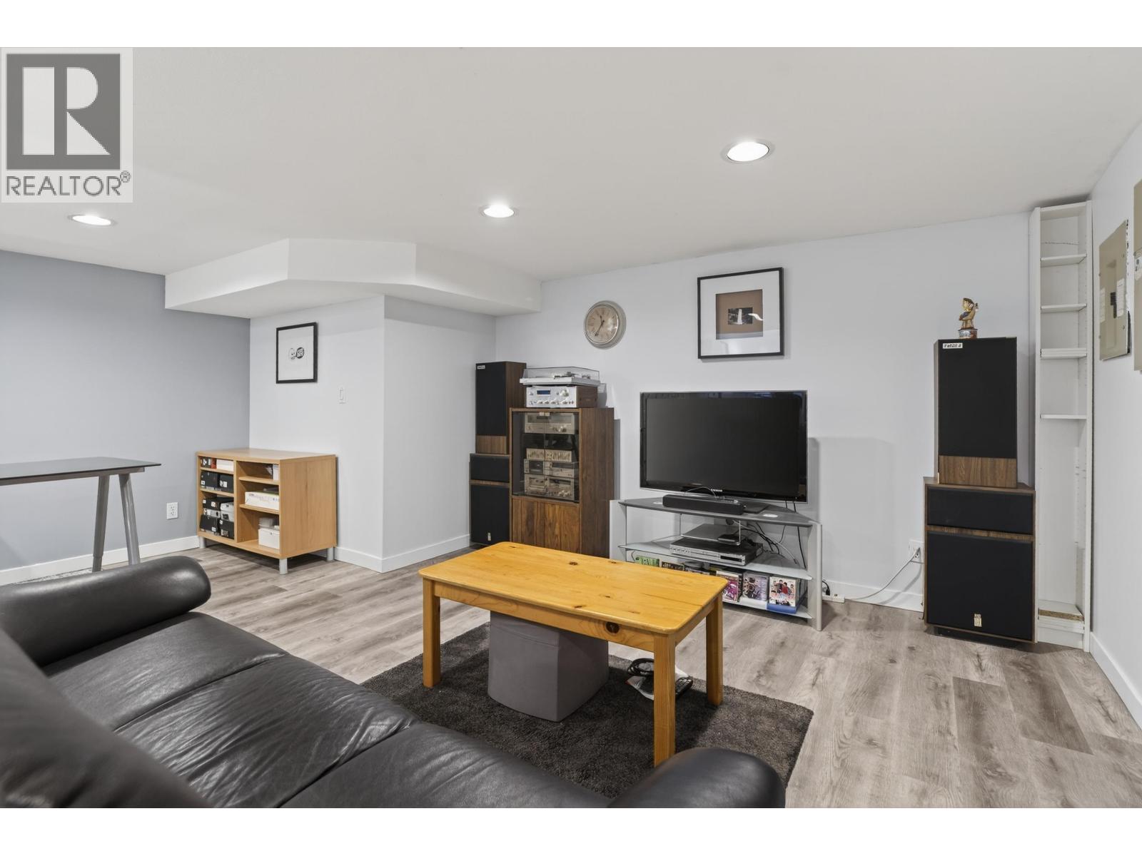 2577 TRILLIUM PLACE