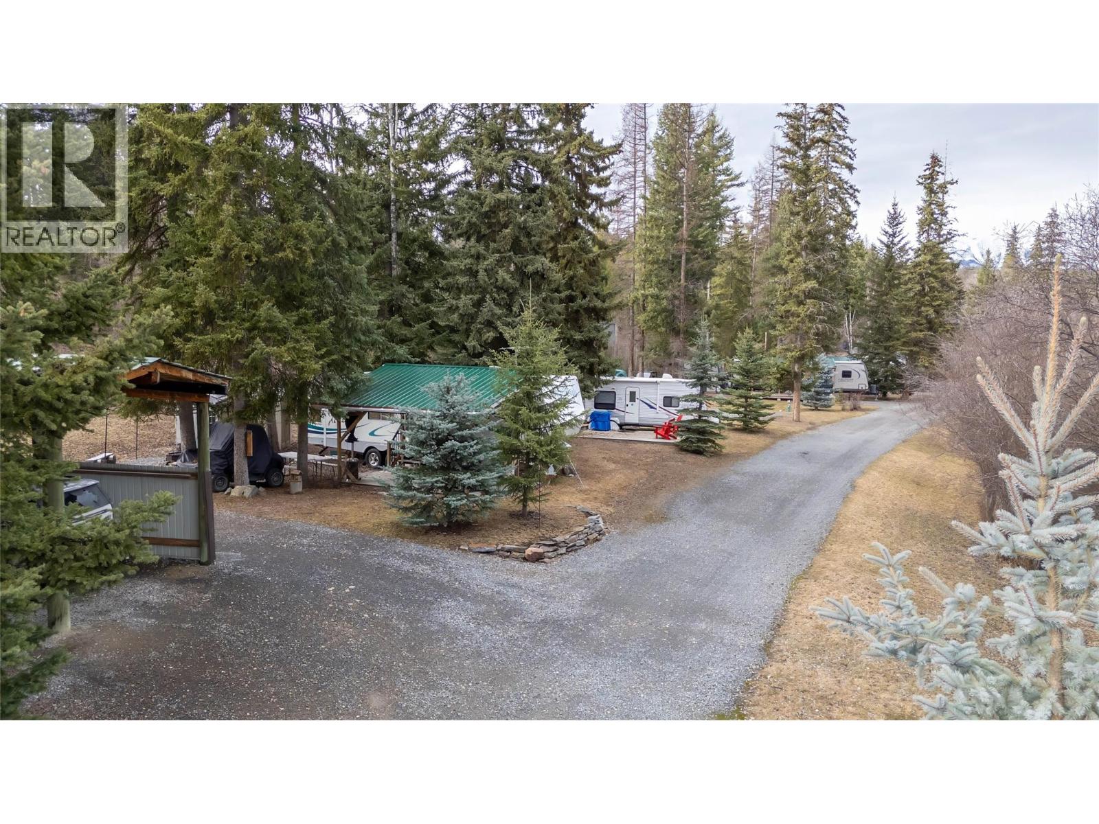 6206 Tie Lake Shore N Road, Jaffray