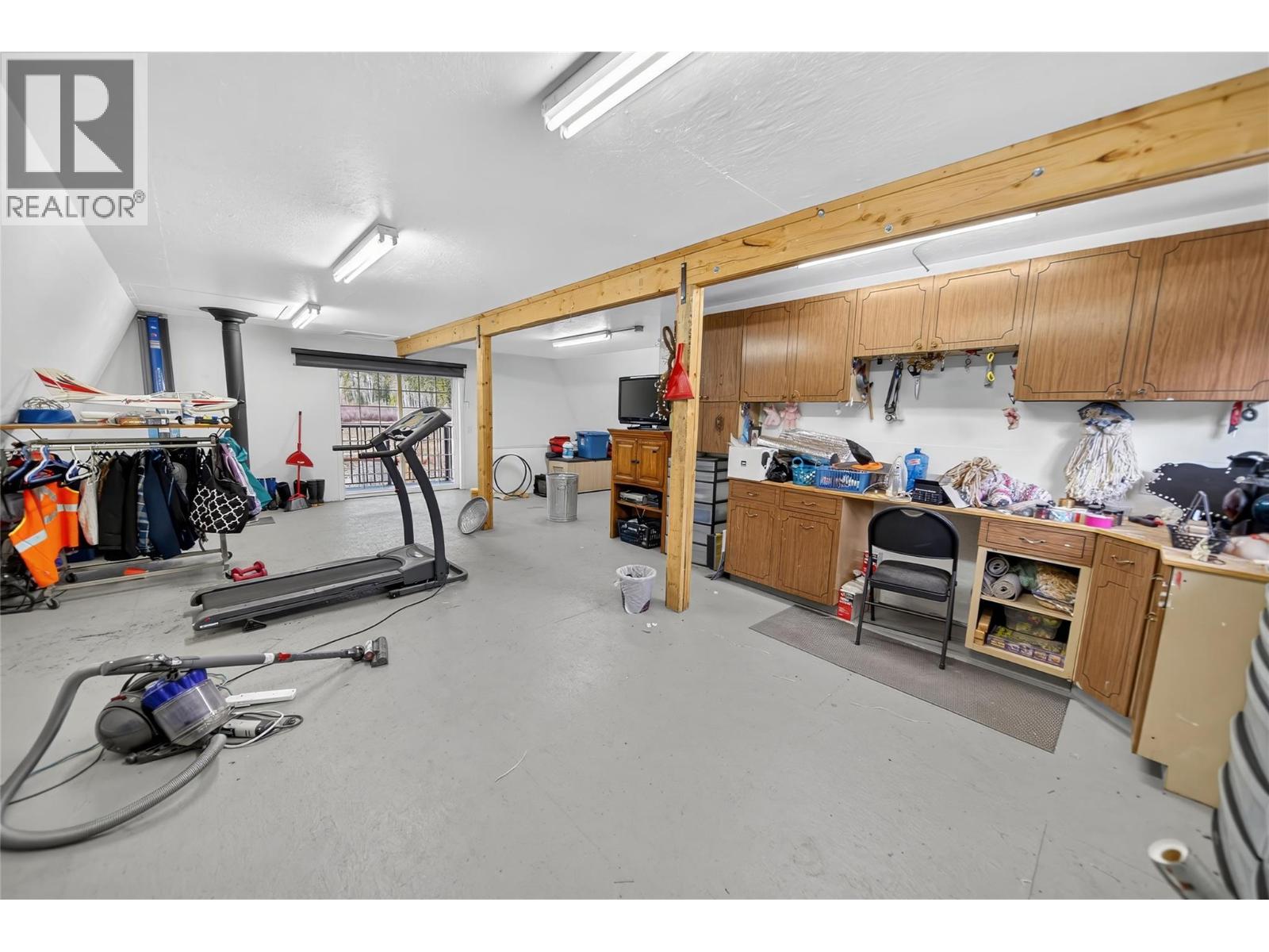 6206 Tie Lake Shore N Road, Jaffray