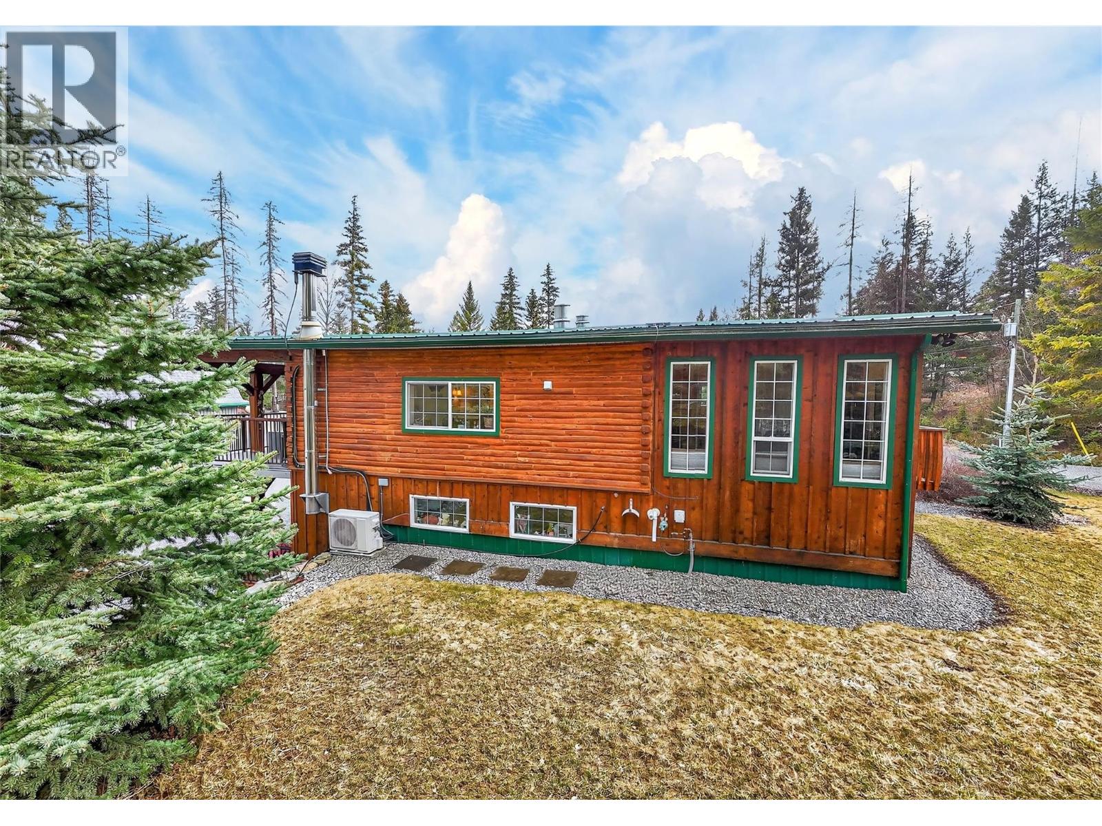 6206 Tie Lake Shore N Road, Jaffray