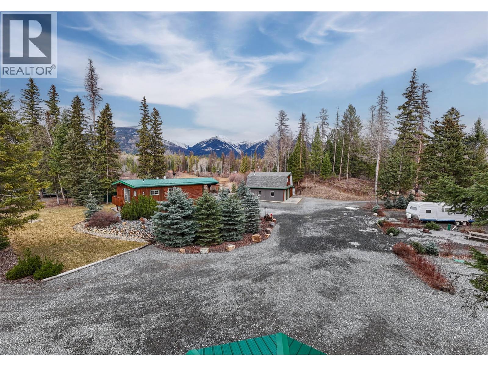 6206 Tie Lake Shore N Road, Jaffray