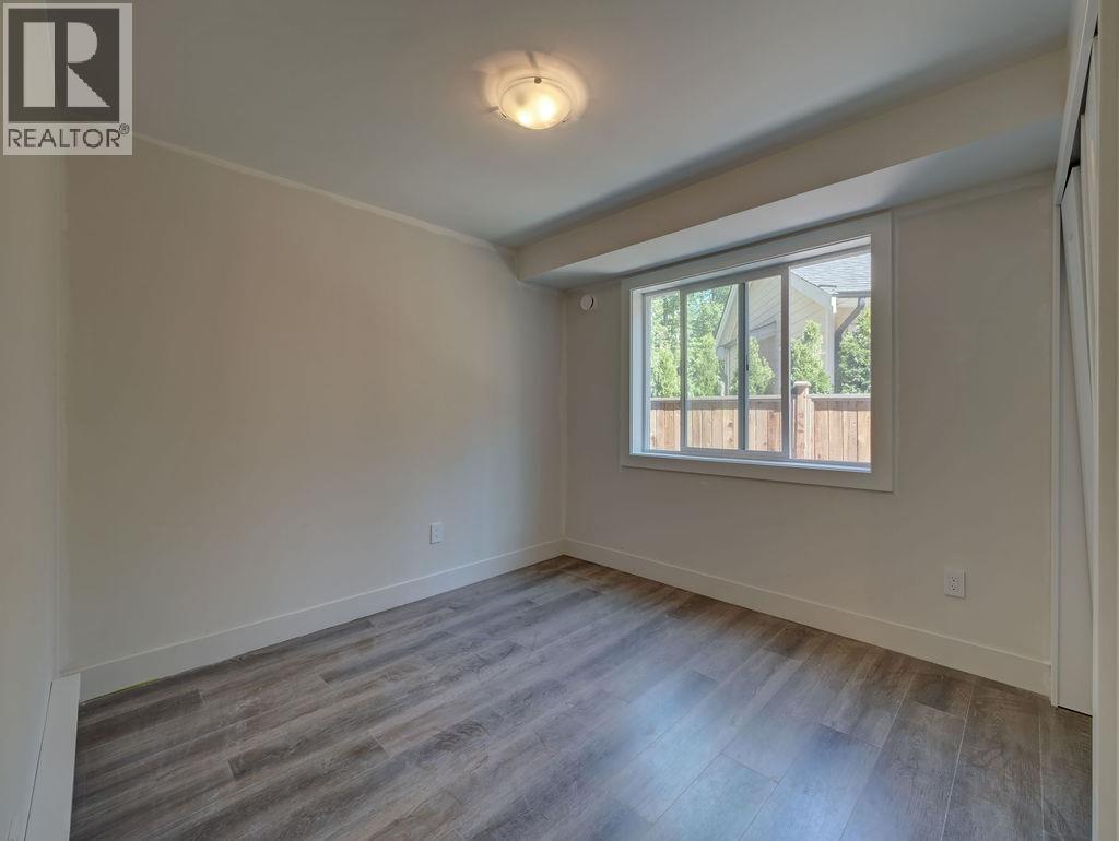 6070-72 HEARTWOOD PLACE, Sechelt